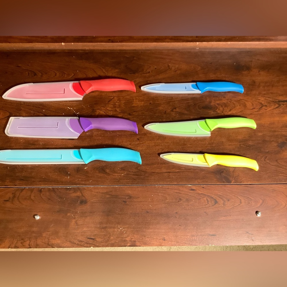 Emeril Lagasse Six Piece Kitchen Knife Set With Sheaths